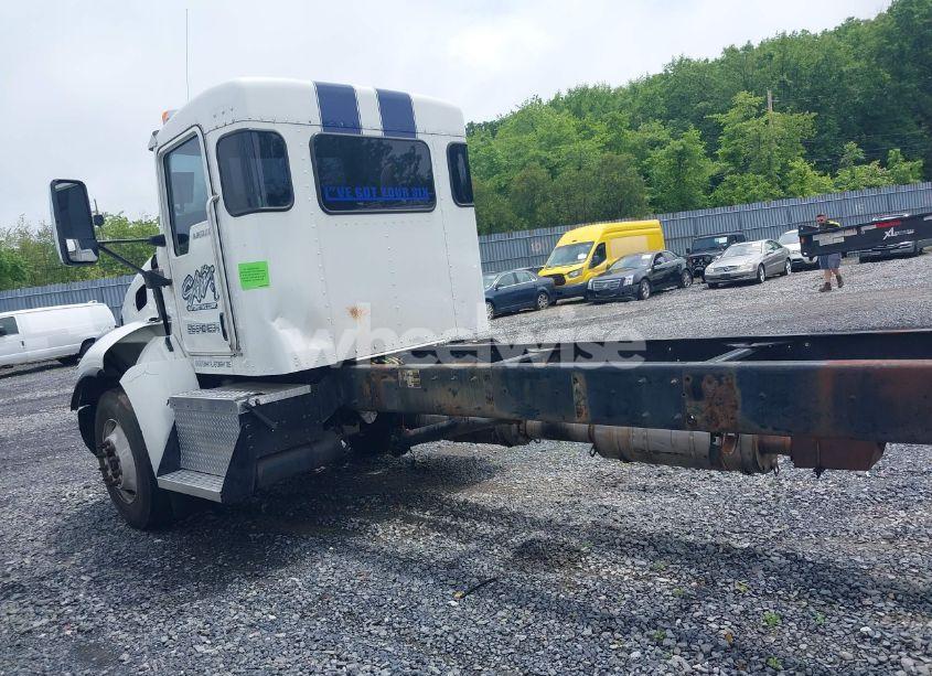 Photo 14 of 2016 Kenworth Construction T270 (VIN 3BKHHM6X8GF105281)