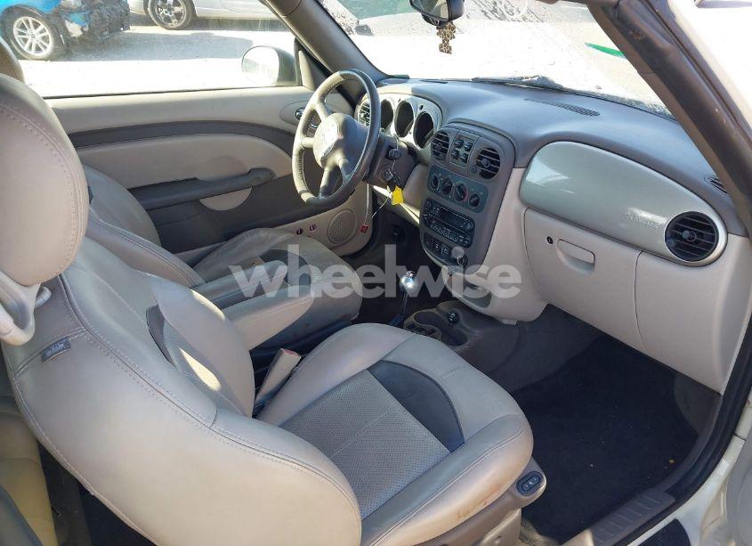 Photo 5 of 2005 Chrysler Pt CRUISER GT (VIN 3C3AY75S45T362251)