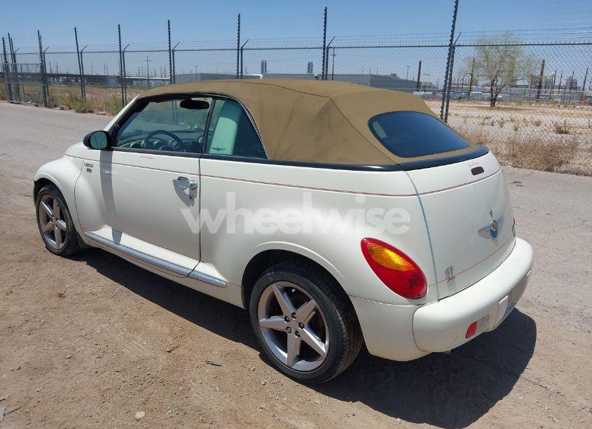 Photo 3 of 2005 Chrysler Pt CRUISER GT (VIN 3C3AY75S85T582301)