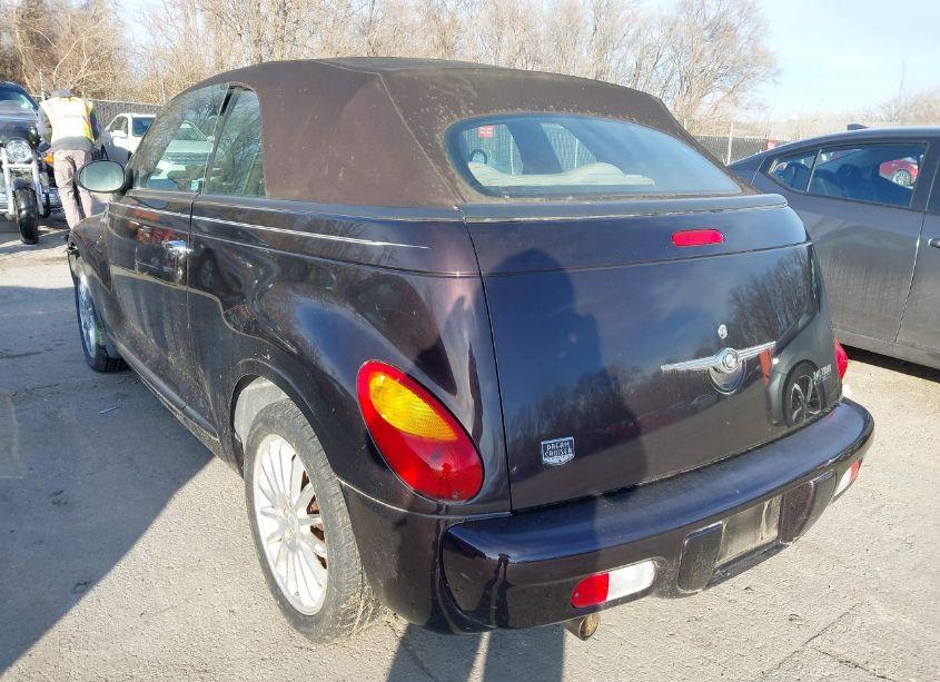 Photo 3 of 2005 Chrysler Pt CRUISER GT (VIN 3C3AY75SX5T700753)