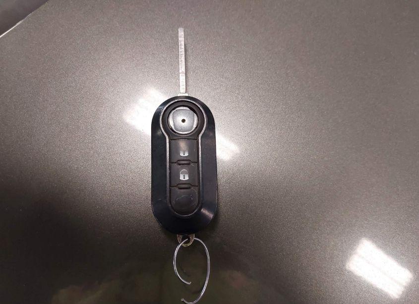 Photo 11 of 2012 Fiat 500 POP (VIN 3C3CFFAR0CT385342)