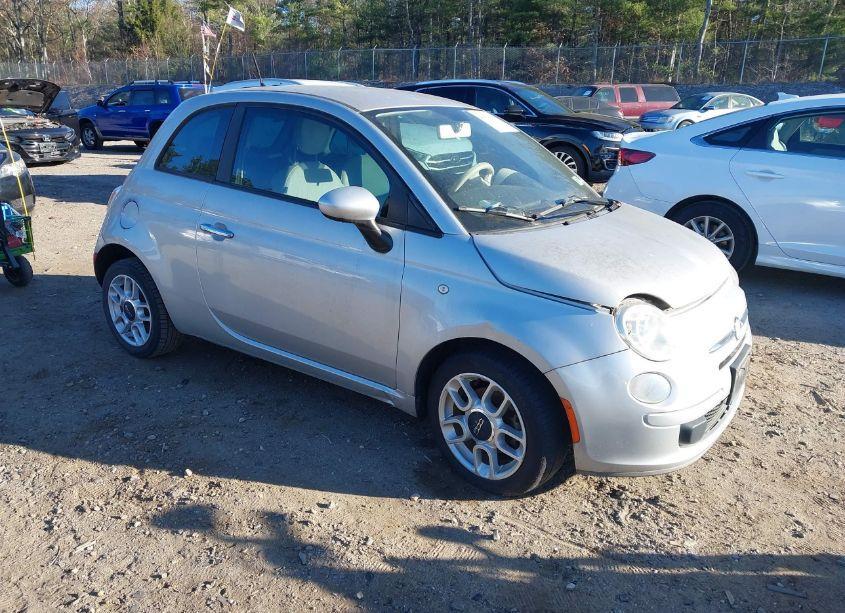 2013 Fiat 500 POP (VIN 3C3CFFAR0DT511474) main photo