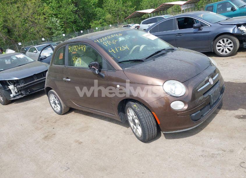 2013 Fiat 500 POP (VIN 3C3CFFAR0DT513290) main photo