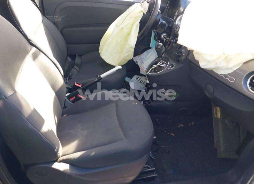 Photo 5 of 2013 Fiat 500 POP (VIN 3C3CFFAR1DT514383)