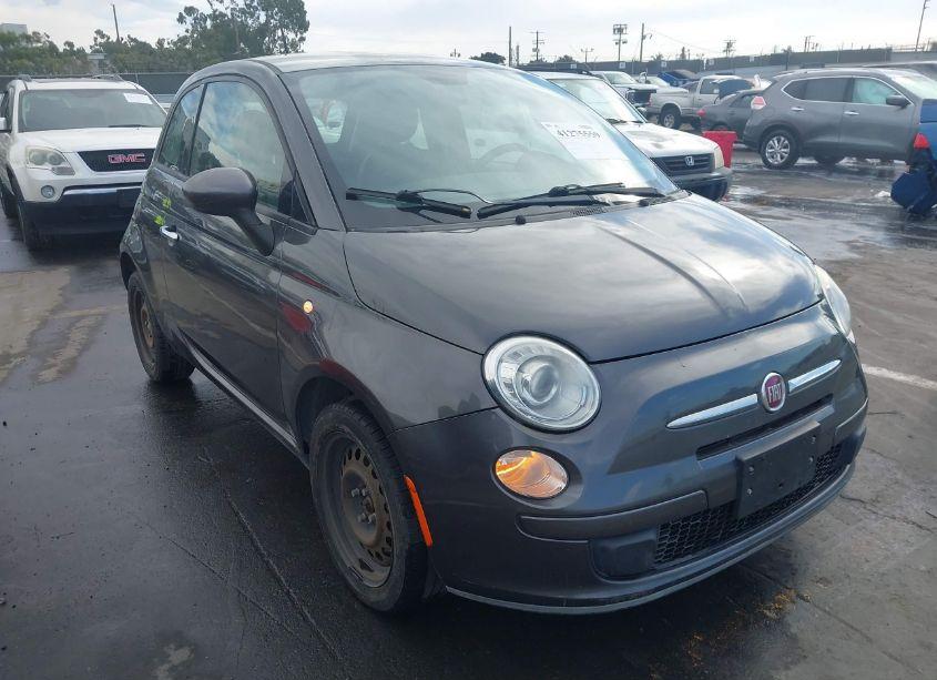 2015 Fiat 500 POP (VIN 3C3CFFAR1FT620500) main photo