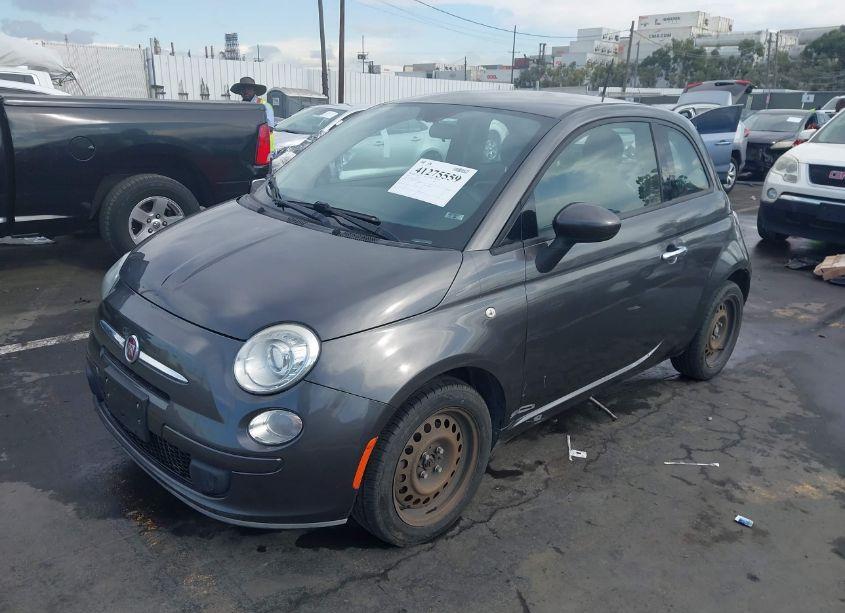 Photo 2 of 2015 Fiat 500 POP (VIN 3C3CFFAR1FT620500)