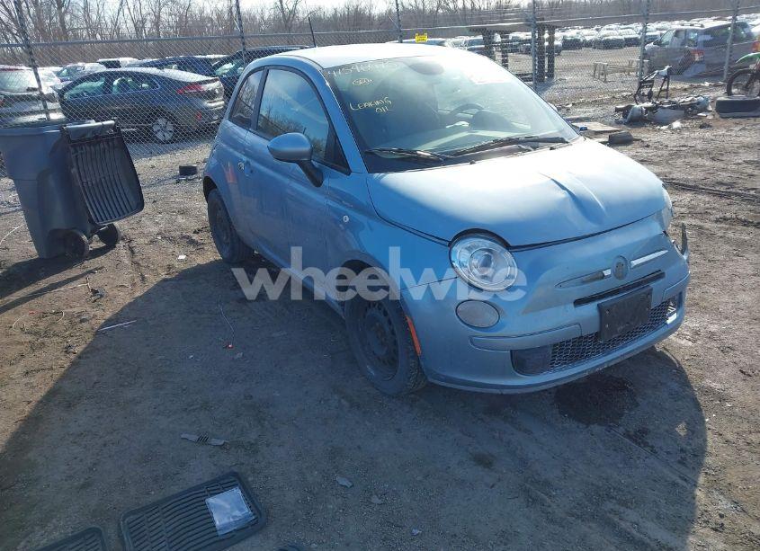 2013 Fiat 500 POP (VIN 3C3CFFAR2DT684445) main photo