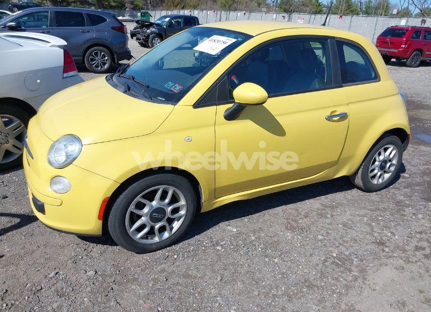 Photo 2 of 2013 Fiat 500 POP (VIN 3C3CFFAR3DT570552)