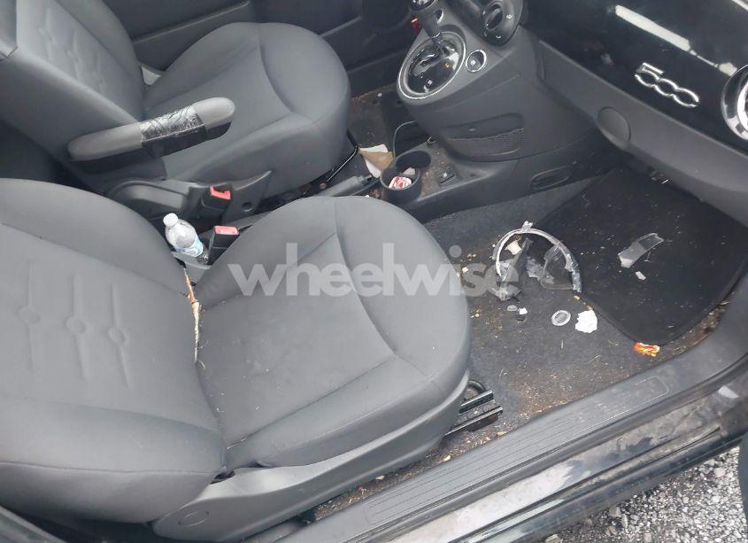 Photo 5 of 2015 Fiat 500 POP (VIN 3C3CFFAR3FT590237)