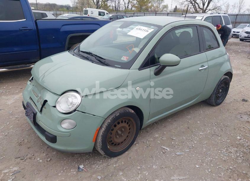 Photo 2 of 2013 Fiat 500 POP (VIN 3C3CFFAR4DT749733)