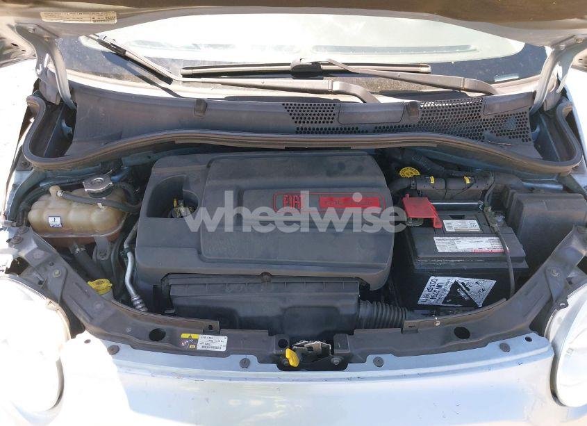 Photo 10 of 2013 Fiat 500 POP (VIN 3C3CFFAR5DT513771)