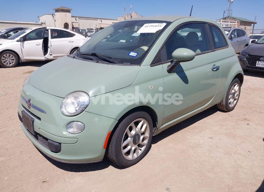 Photo 2 of 2013 Fiat 500 POP (VIN 3C3CFFAR5DT678039)