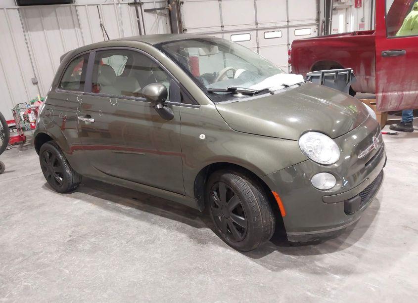 2013 Fiat 500 POP (VIN 3C3CFFAR5DT738806) main photo