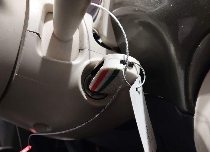 Photo 11 of 2013 Fiat 500 POP (VIN 3C3CFFAR5DT738806)