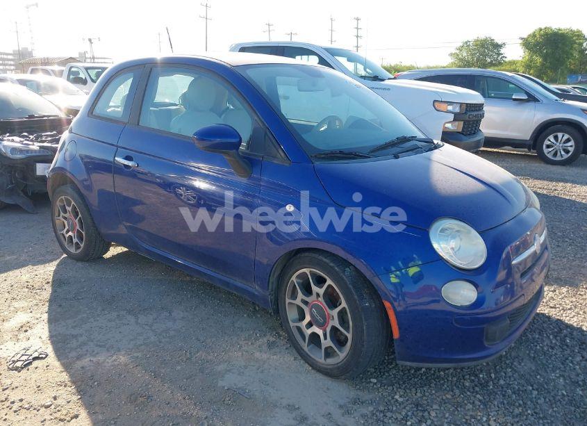 2013 Fiat 500 POP (VIN 3C3CFFAR6DT562896) main photo