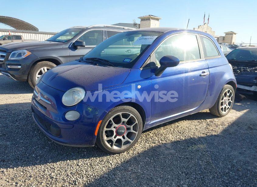 Photo 2 of 2013 Fiat 500 POP (VIN 3C3CFFAR6DT562896)