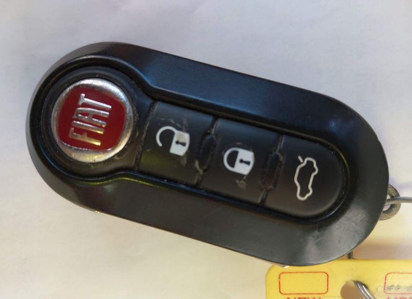 Photo 11 of 2013 Fiat 500 POP (VIN 3C3CFFAR6DT726602)