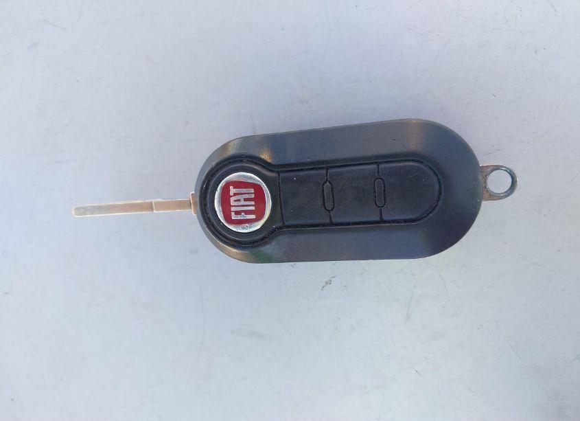 Photo 11 of 2016 Fiat 500 POP (VIN 3C3CFFAR6GT246189)