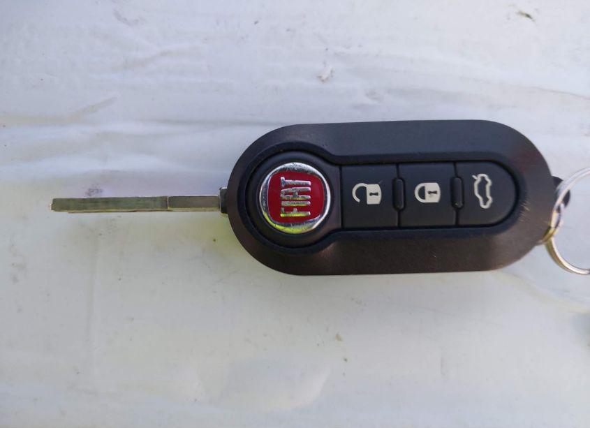 Photo 11 of 2013 Fiat 500 POP (VIN 3C3CFFAR7DT747488)