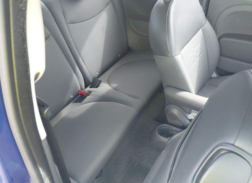 Photo 8 of 2013 Fiat 500 POP (VIN 3C3CFFAR8DT663325)