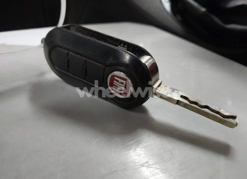 Photo 11 of 2013 Fiat 500 POP (VIN 3C3CFFAR8DT754837)