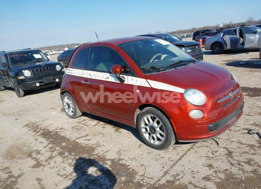 2014 Fiat 500 POP (VIN 3C3CFFAR8ET169225) main photo
