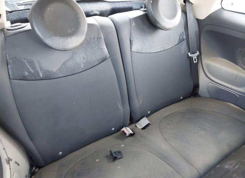 Photo 8 of 2015 Fiat 500 POP (VIN 3C3CFFAR9FT621393)