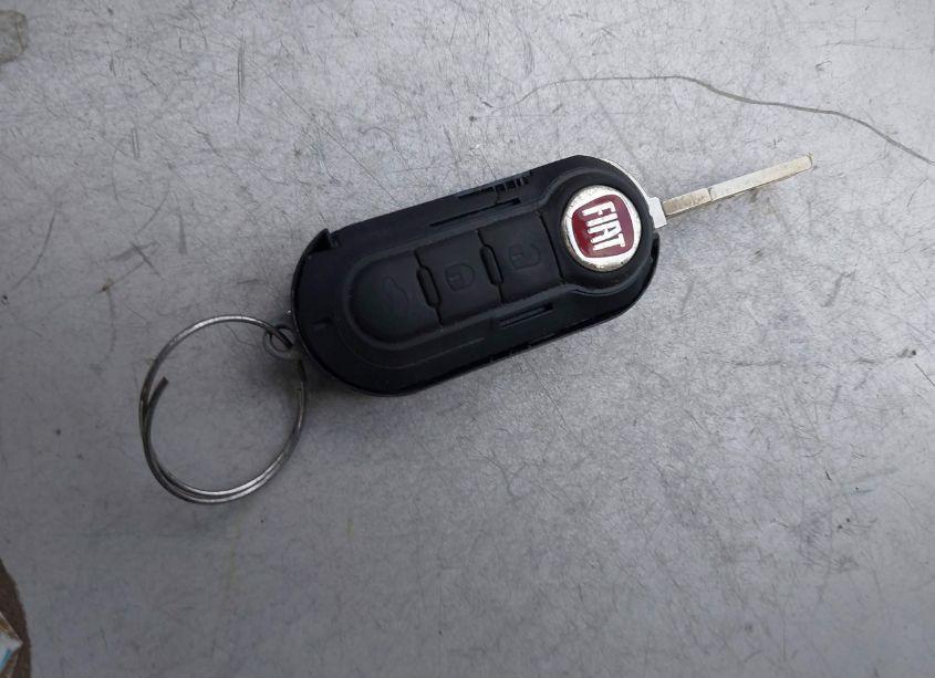 Photo 11 of 2012 Fiat 500 POP (VIN 3C3CFFARXCT335127)