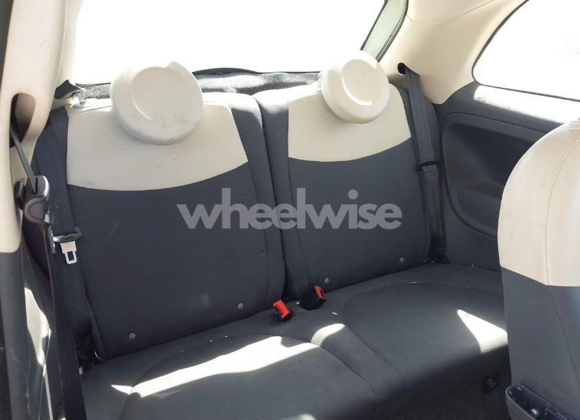 Photo 8 of 2012 Fiat 500 POP (VIN 3C3CFFARXCT365728)