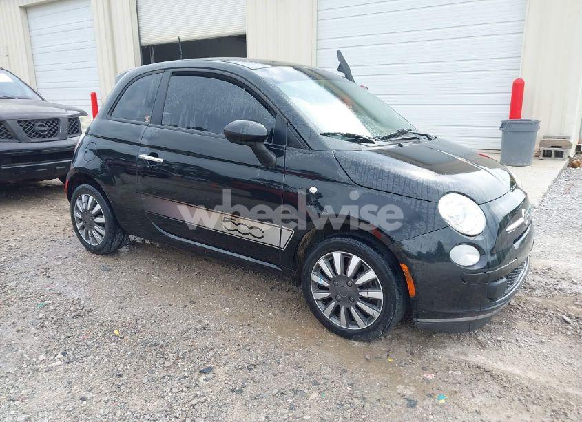2013 Fiat 500 POP (VIN 3C3CFFARXDT623182) main photo