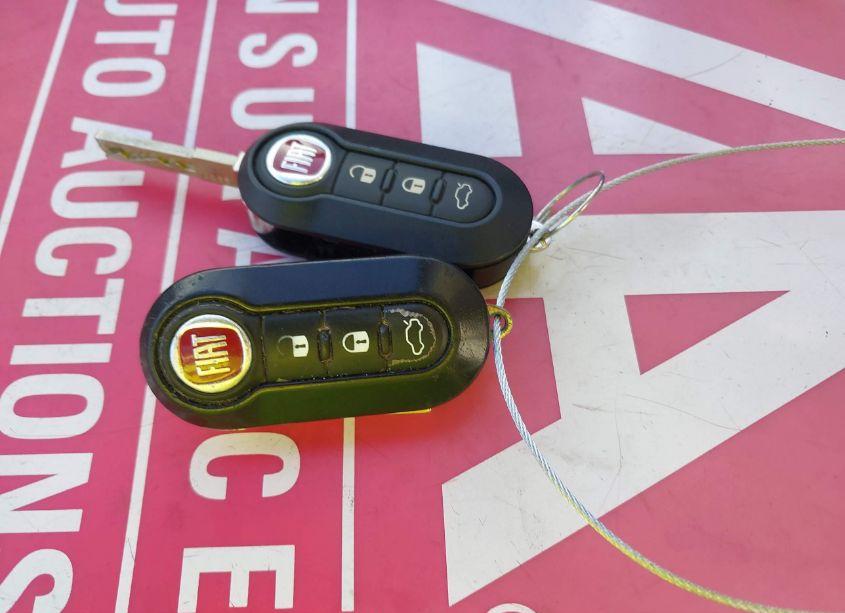 Photo 11 of 2013 Fiat 500 POP (VIN 3C3CFFARXDT751230)