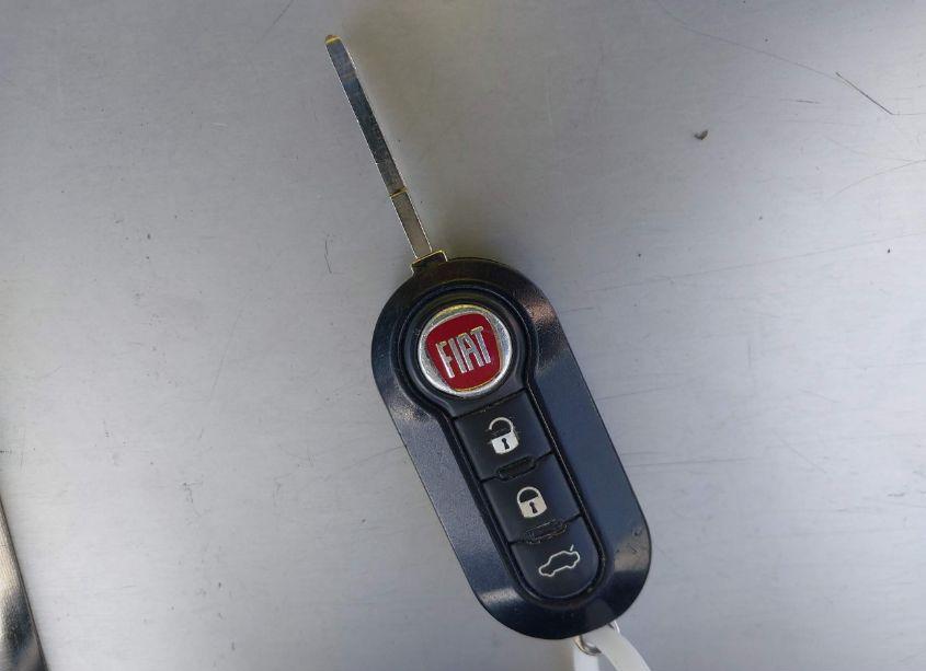 Photo 11 of 2015 Fiat 500 POP (VIN 3C3CFFARXFT508777)