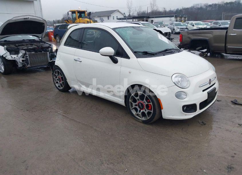 2013 Fiat 500 SPORT (VIN 3C3CFFBR4DT745339) main photo