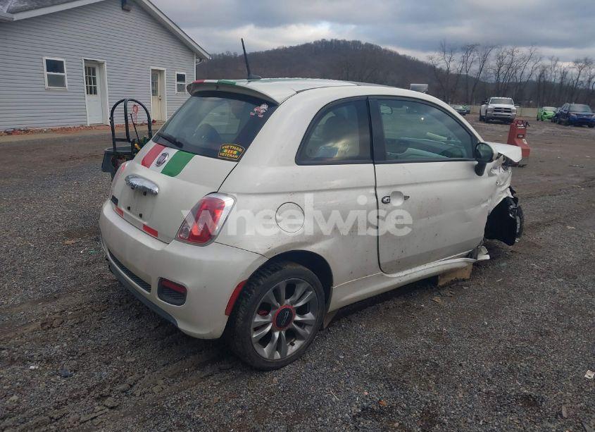 Photo 4 of 2015 Fiat 500 SPORT (VIN 3C3CFFBR8FT500210)