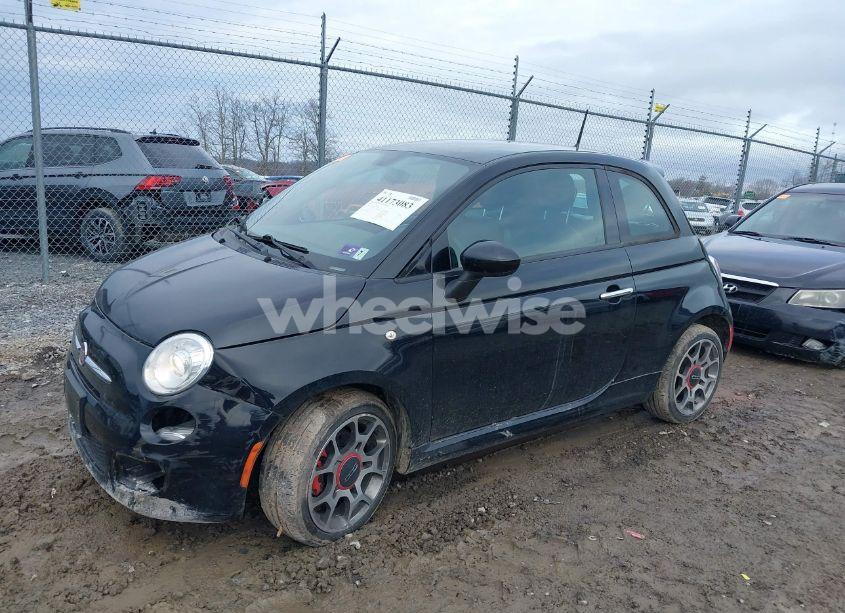 Photo 2 of 2015 Fiat 500 SPORT (VIN 3C3CFFBRXFT550168)