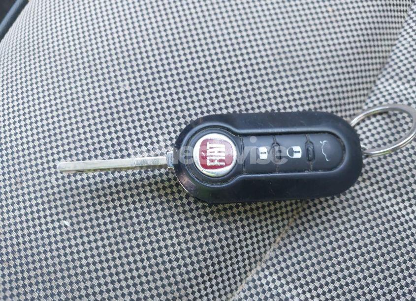 Photo 11 of 2013 Fiat 500 LOUNGE (VIN 3C3CFFCR9DT580869)