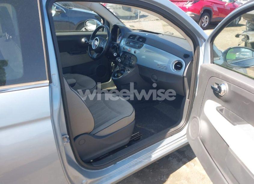 Photo 5 of 2013 Fiat 500 LOUNGE (VIN 3C3CFFCR9DT580869)