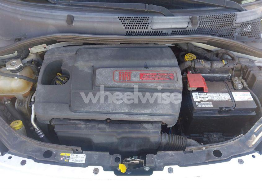 Photo 10 of 2013 Fiat 500 (VIN 3C3CFFER5DT693280)