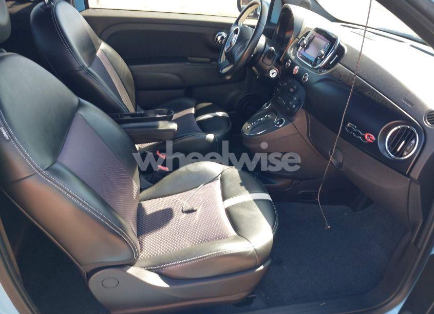 Photo 5 of 2016 Fiat 500e BATTERY ELECTRIC (VIN 3C3CFFGE3GT248390)