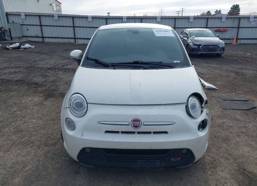 Photo 13 of 2017 Fiat 500e BATTERY ELECTRIC (VIN 3C3CFFGE3HT575762)