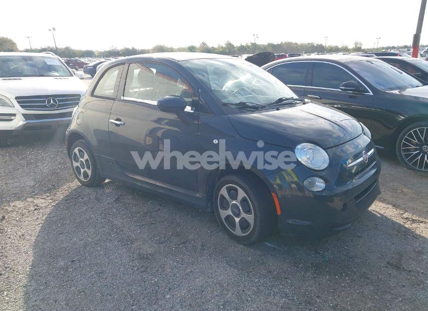 2016 Fiat 500e BATTERY ELECTRIC (VIN 3C3CFFGE5GT193201) main photo
