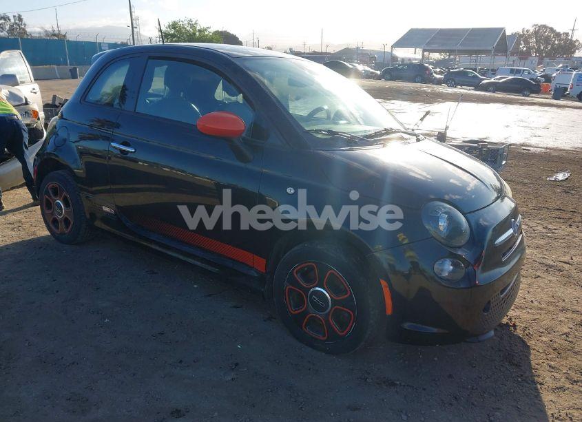 2013 Fiat 500e BATTERY ELECTRIC (VIN 3C3CFFGE7DT744353) main photo