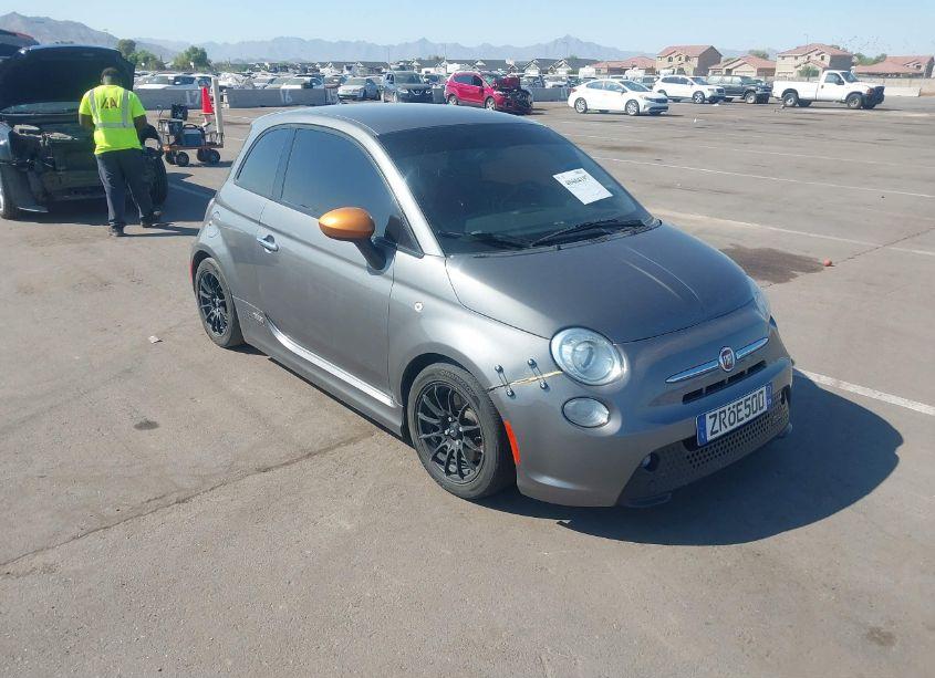 2013 Fiat 500e BATTERY ELECTRIC (VIN 3C3CFFGE7DT744790) main photo