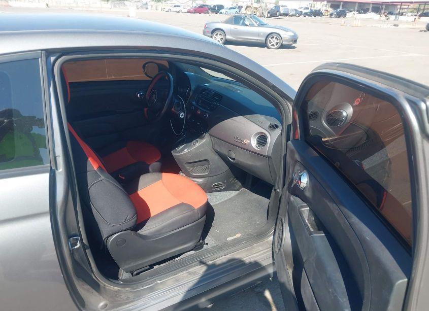 Photo 5 of 2013 Fiat 500e BATTERY ELECTRIC (VIN 3C3CFFGE7DT744790)