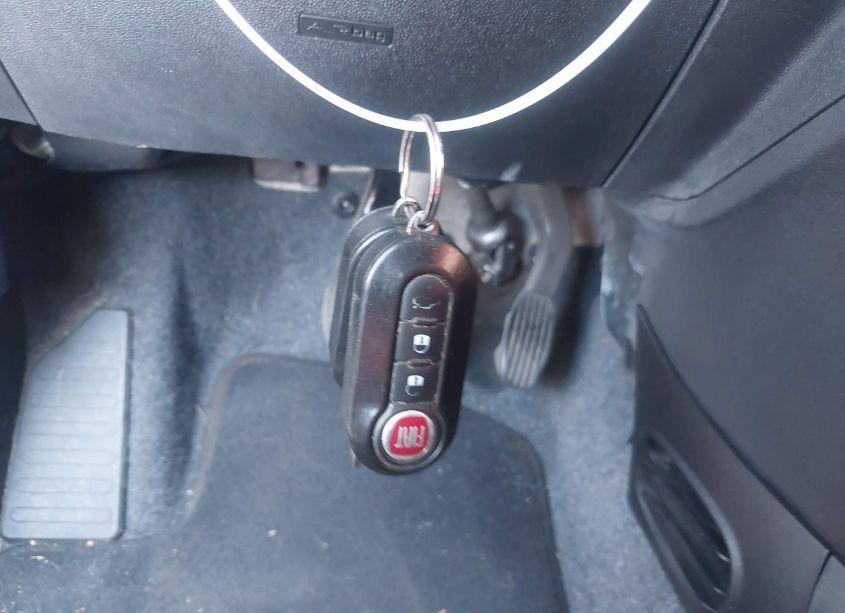 Photo 9 of 2013 Fiat 500e BATTERY ELECTRIC (VIN 3C3CFFGE7DT744790)