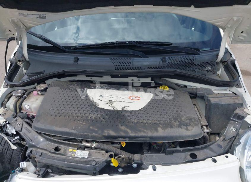 Photo 10 of 2018 Fiat 500e BATTERY ELECTRIC (VIN 3C3CFFGE9JT425578)