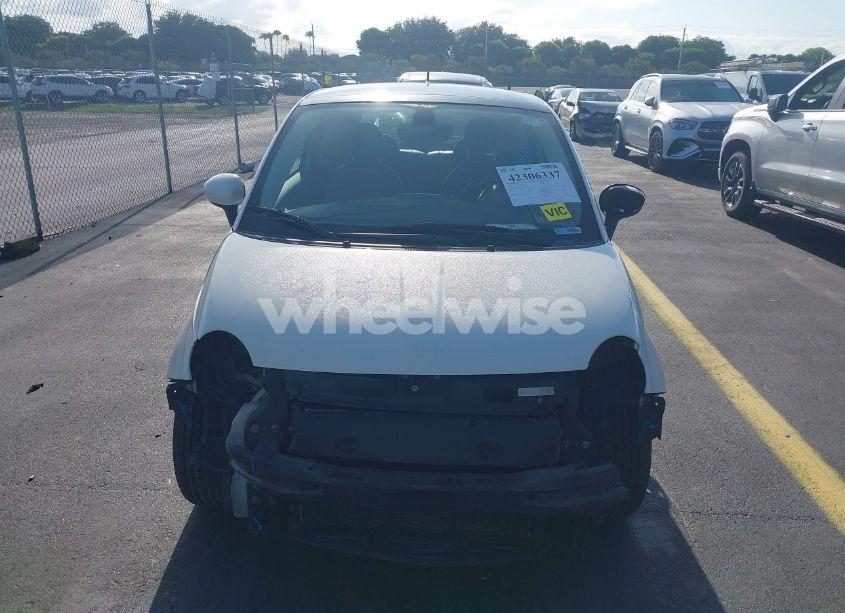 Photo 13 of 2017 Fiat 500 POP (VIN 3C3CFFKR0HT530353)