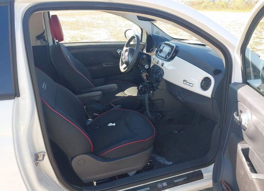 Photo 5 of 2017 Fiat 500 POP (VIN 3C3CFFKR1HT561336)