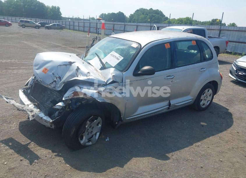 Photo 2 of 2003 Chrysler Pt CRUISER (VIN 3C4FY48B03T656335)