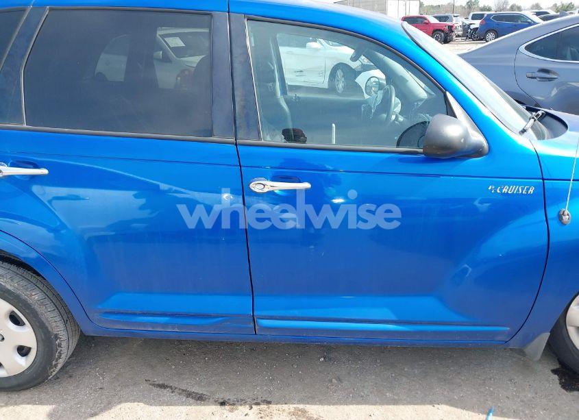 Photo 13 of 2004 Chrysler Pt CRUISER (VIN 3C4FY48B04T267339)